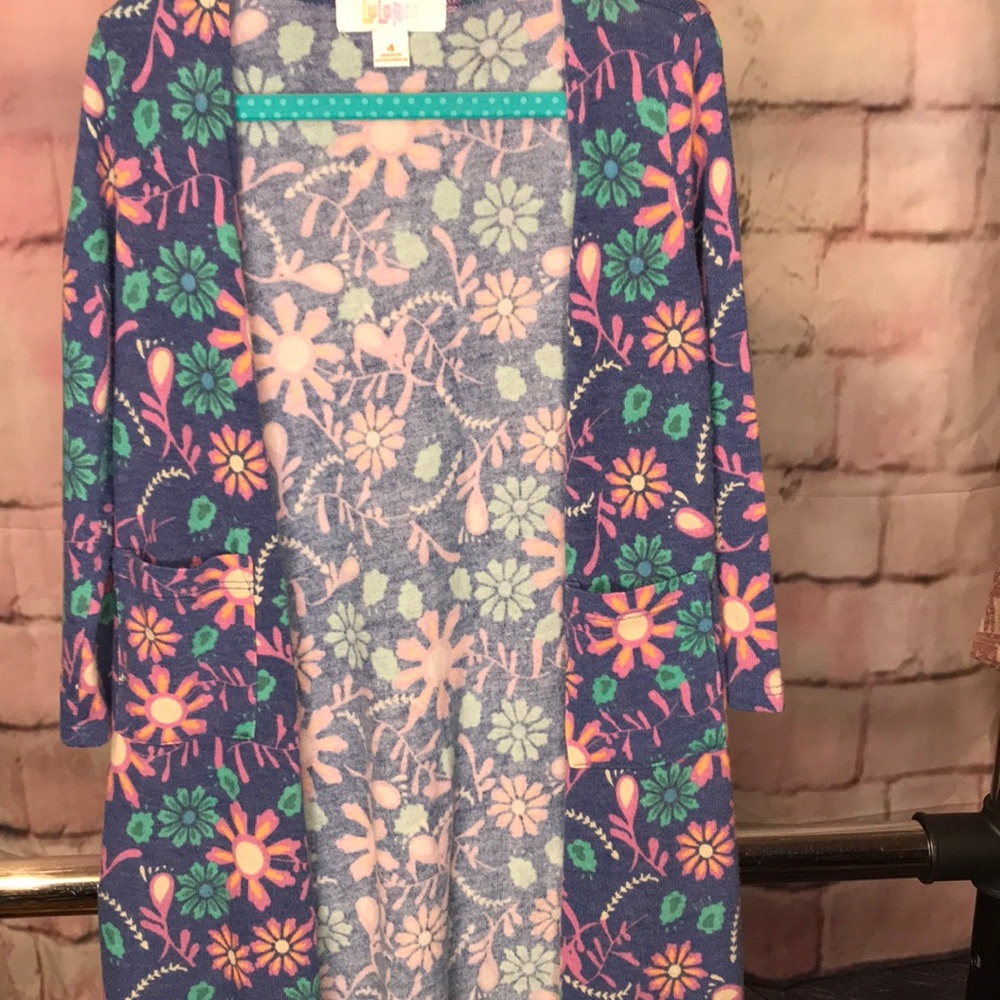 Size 4 Sariah lularoe coverall